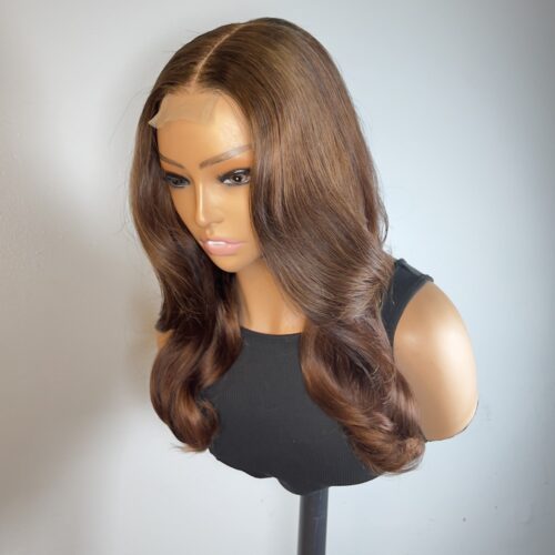 Nia Unit- 2×6 Wavy Closure Wig